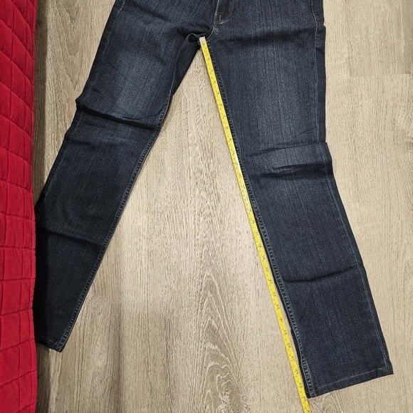 PAIGE Federal Slim Straight Leg Jeans - Picture 7 of 7